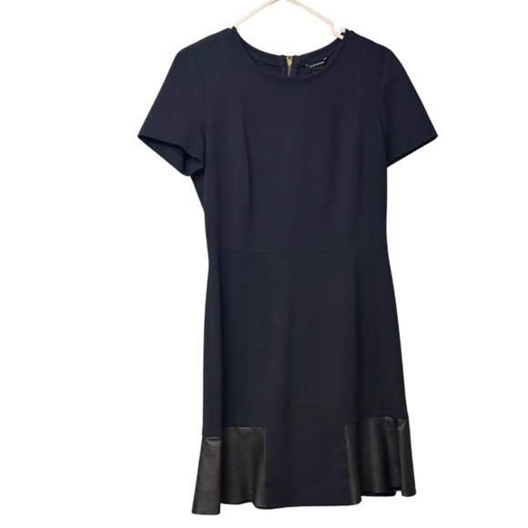 Club Monaco Dresses & Skirts - Club Monaco Navy Dress with Black Hem
